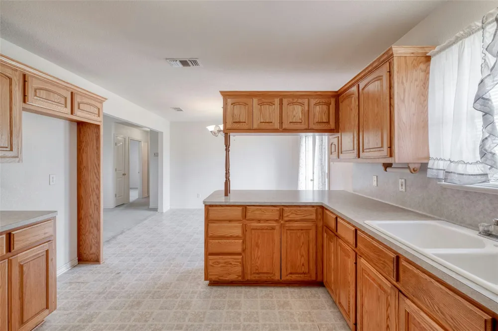 615 County Road 357 Granger, TX 76530