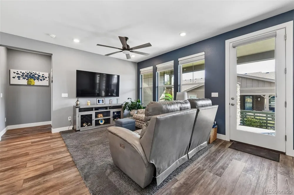 6988 Sagerock Road Castle Pines, CO 80108