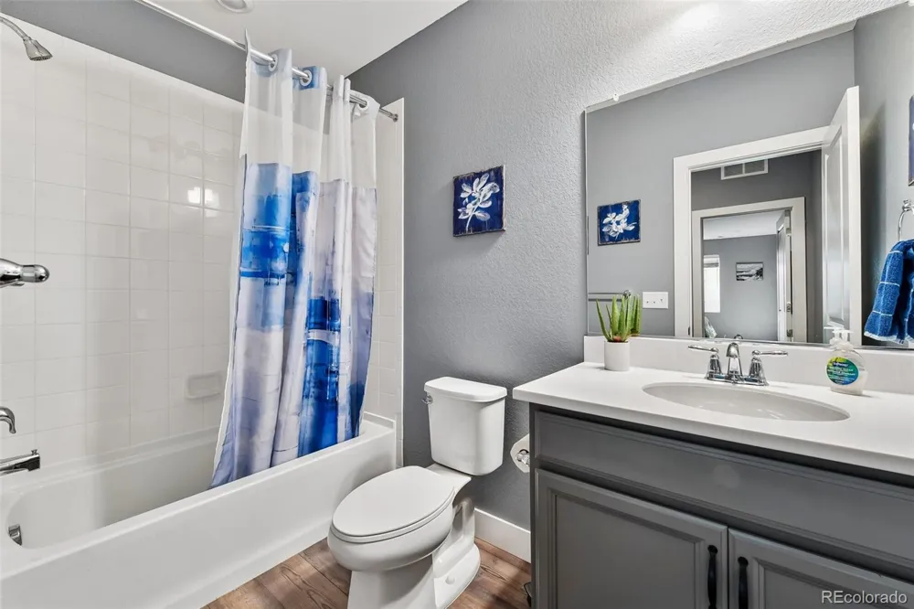 6988 Sagerock Road Castle Pines, CO 80108