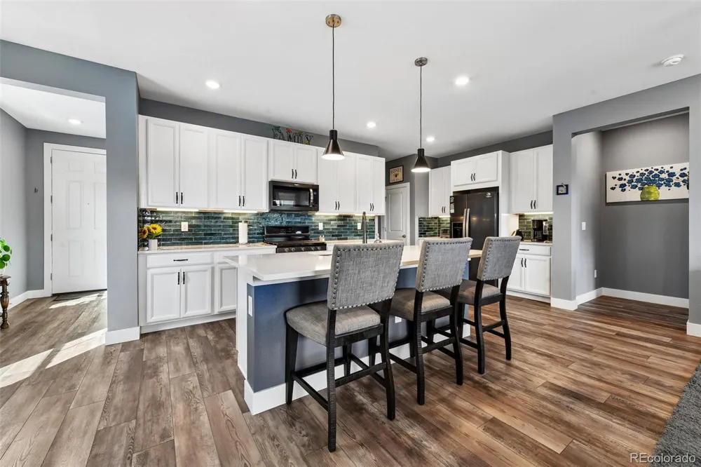 6988 Sagerock Road Castle Pines, CO 80108