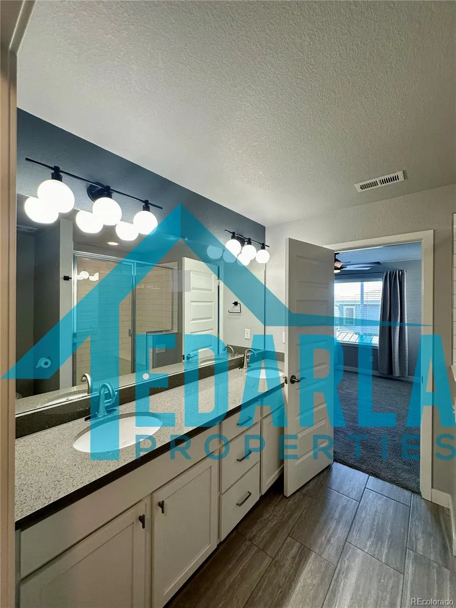 2389 S Tucson Street Aurora, CO 80014
