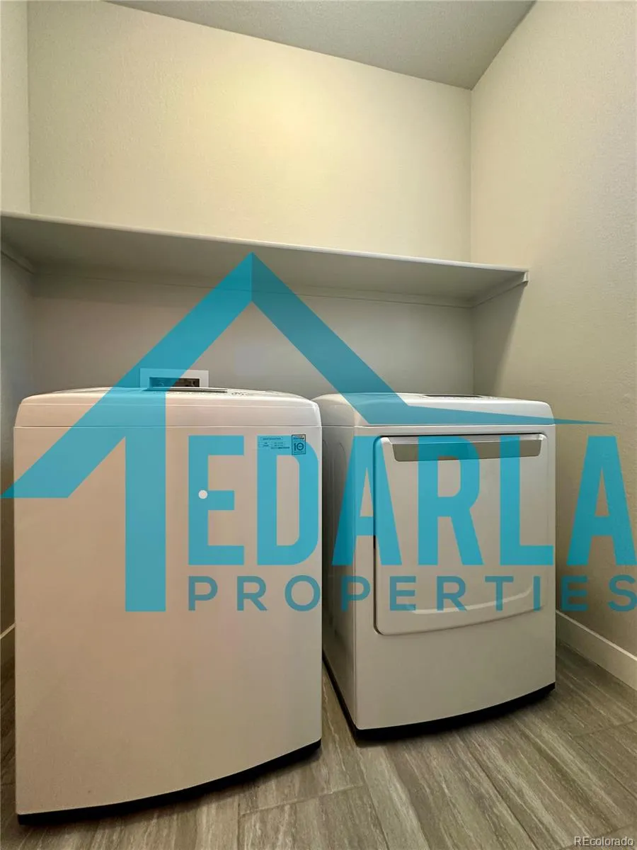 2389 S Tucson Street Aurora, CO 80014