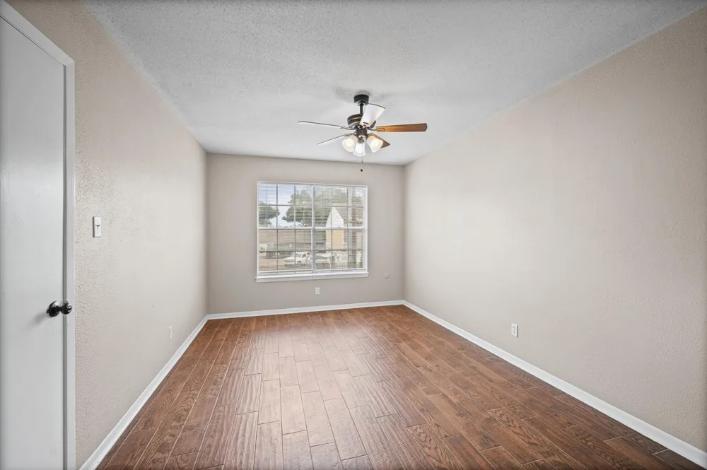 6401 Skyline Drive #38 Houston, TX 77057