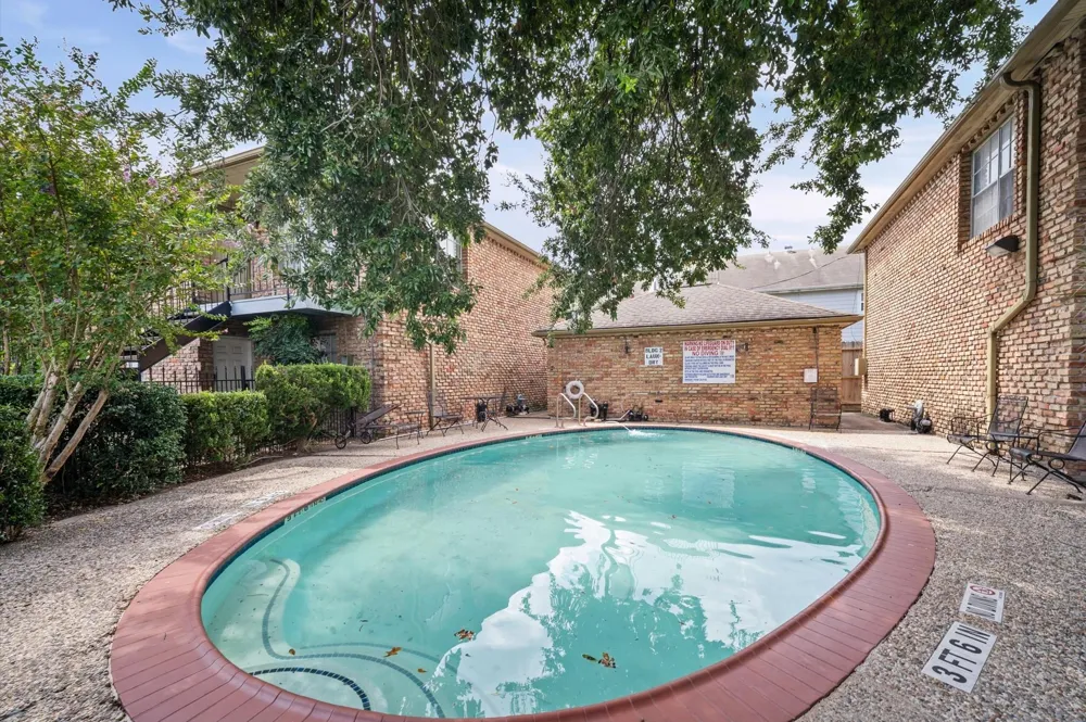 6401 Skyline Drive #38 Houston, TX 77057
