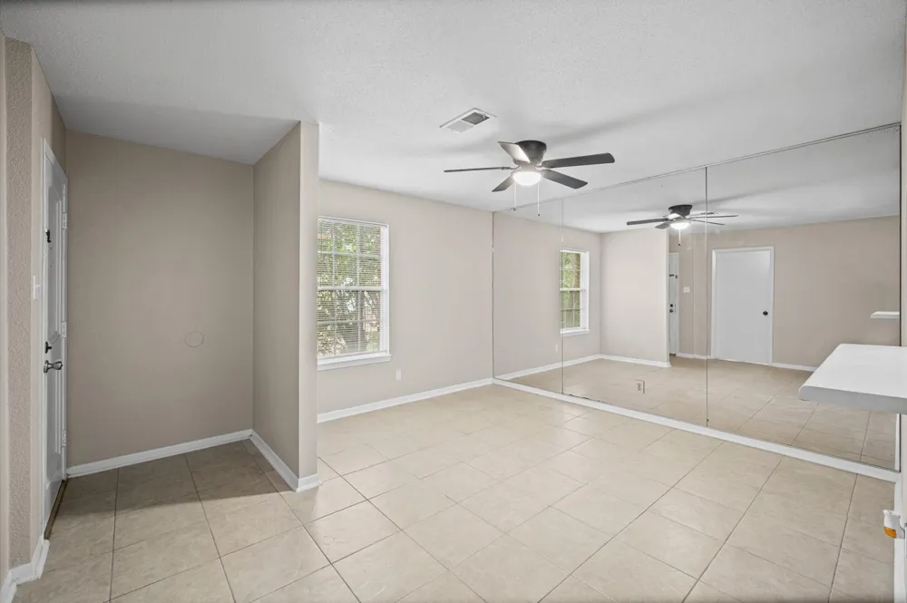 6401 Skyline Drive #38 Houston, TX 77057