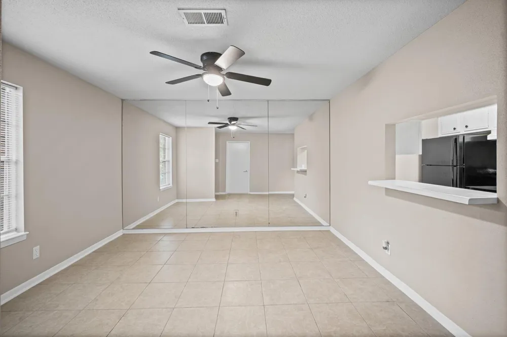 6401 Skyline Drive #38 Houston, TX 77057