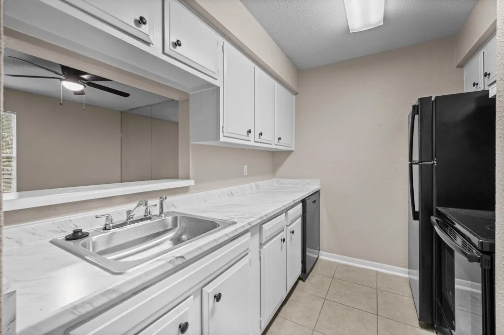 6401 Skyline Drive #38 Houston, TX 77057