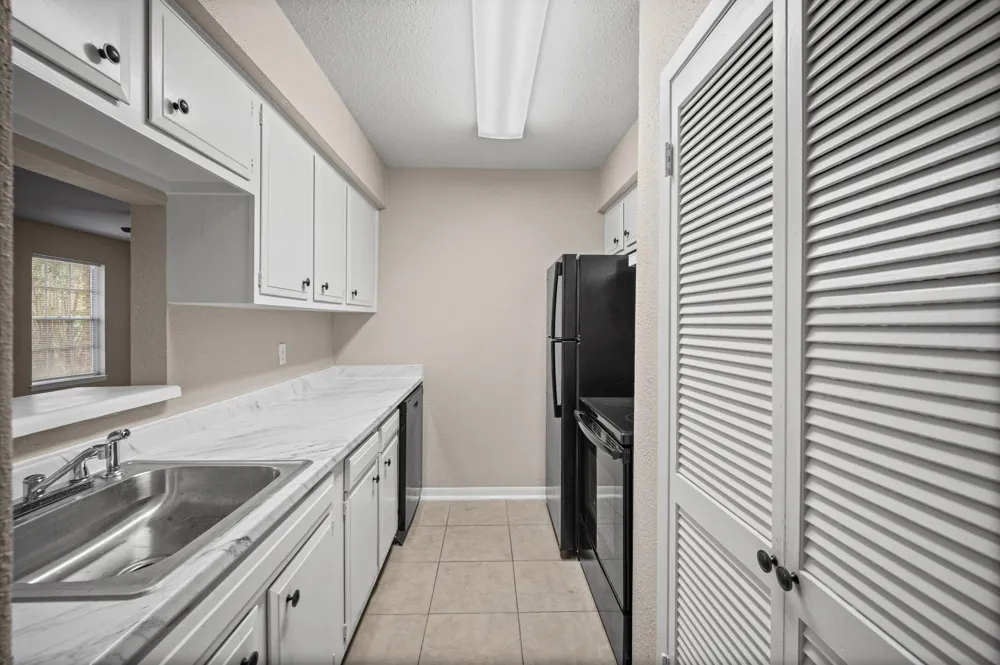 6401 Skyline Drive #38 Houston, TX 77057