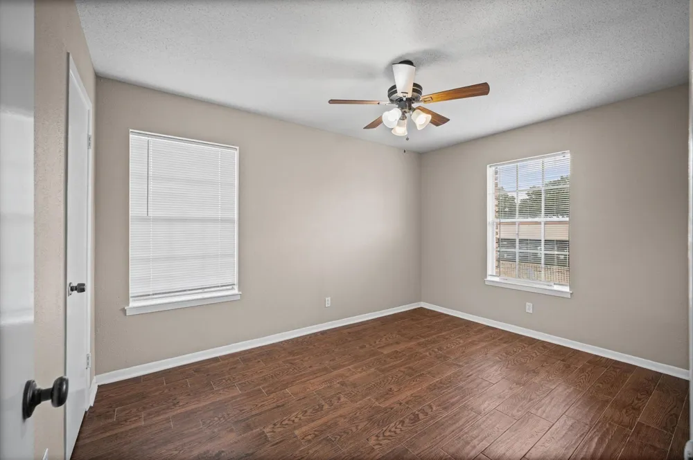 6401 Skyline Drive #38 Houston, TX 77057