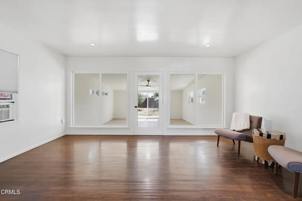 2756 Channel Drive Ventura, CA 93003