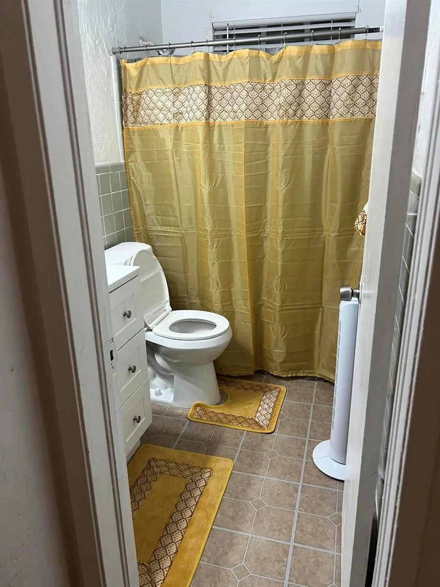 151 NW 31ST AVENUE Lauderhill, FL 33311