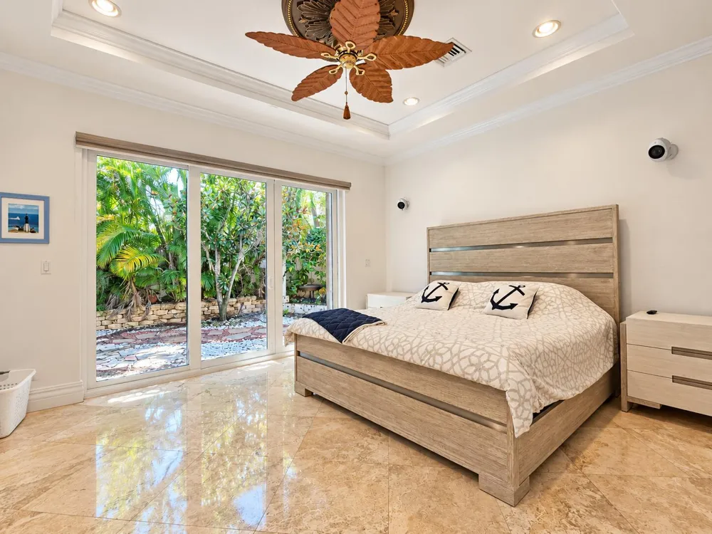 3202 Dow Street Pompano Beach, FL 33062