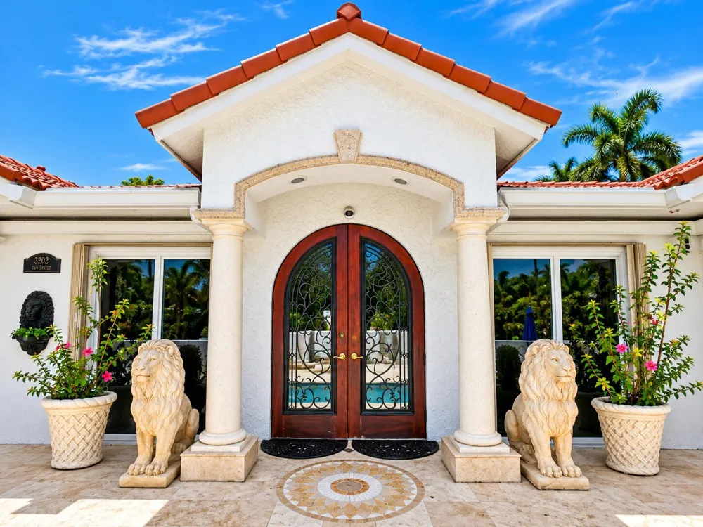 3202 Dow Street Pompano Beach, FL 33062