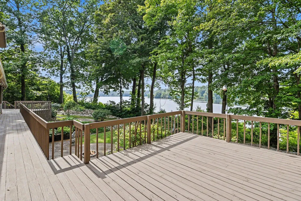 4245 Lake Chapin Berrien Township, MI 49103