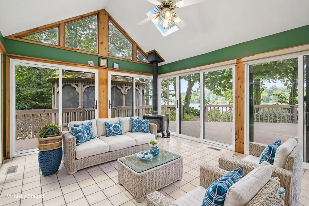 4245 Lake Chapin Berrien Township, MI 49103