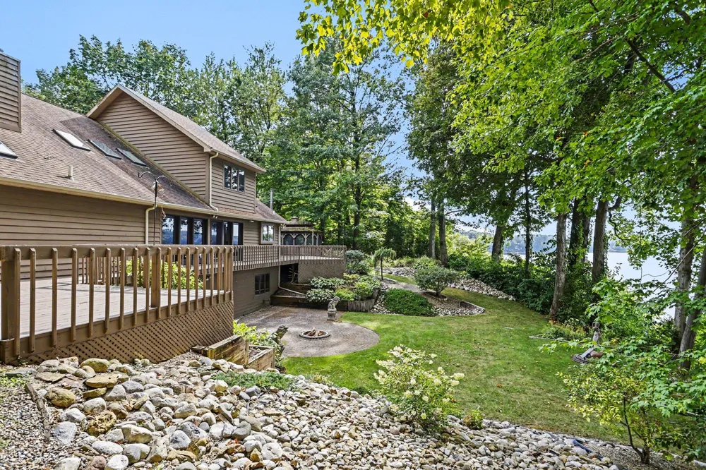 4245 Lake Chapin Berrien Township, MI 49103