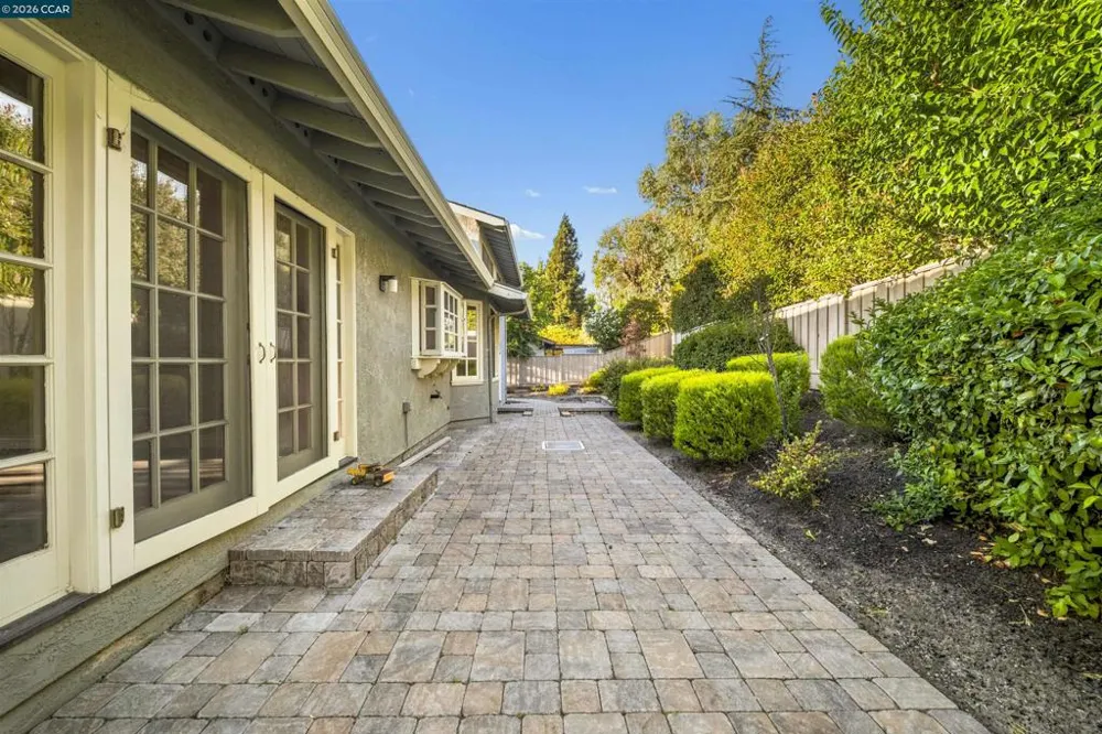 407 La Quinta Ct Danville, CA 94526