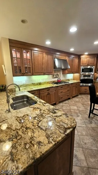 55 Hampshire Dr Mendham, NJ 07945