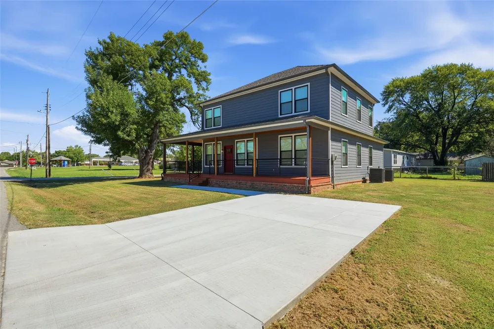 506 Stout Avenue Kiefer, OK 74041