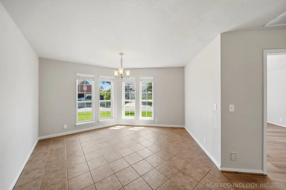 7756 S Hudson Avenue Tulsa, OK 74136
