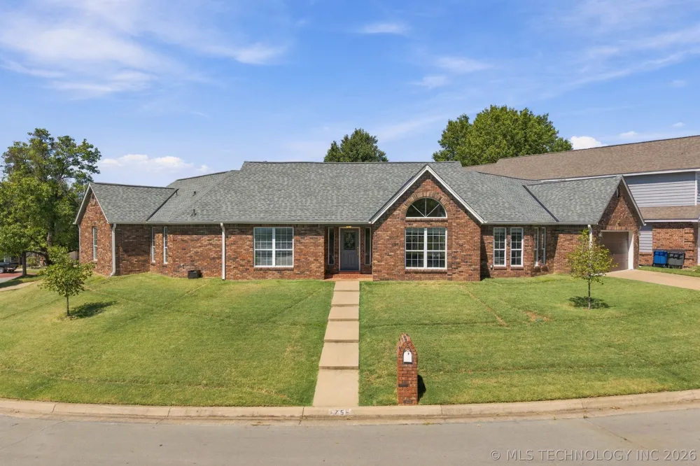 7756 S Hudson Avenue Tulsa, OK 74136