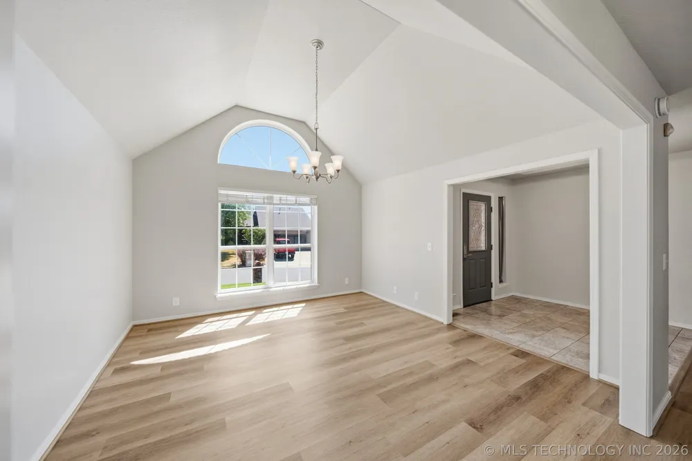 7756 S Hudson Avenue Tulsa, OK 74136