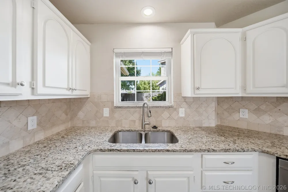7756 S Hudson Avenue Tulsa, OK 74136