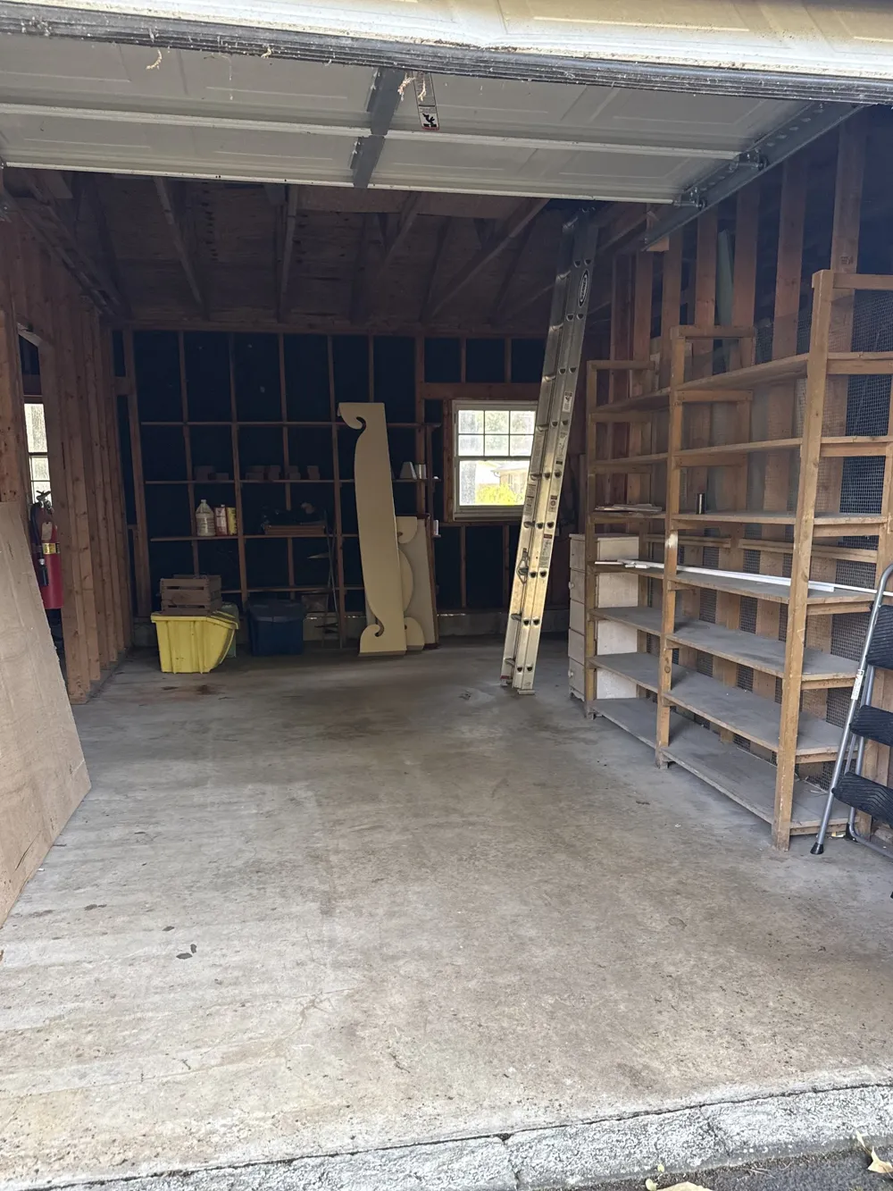 214 Crestwood Dr Tullahoma, TN 37388