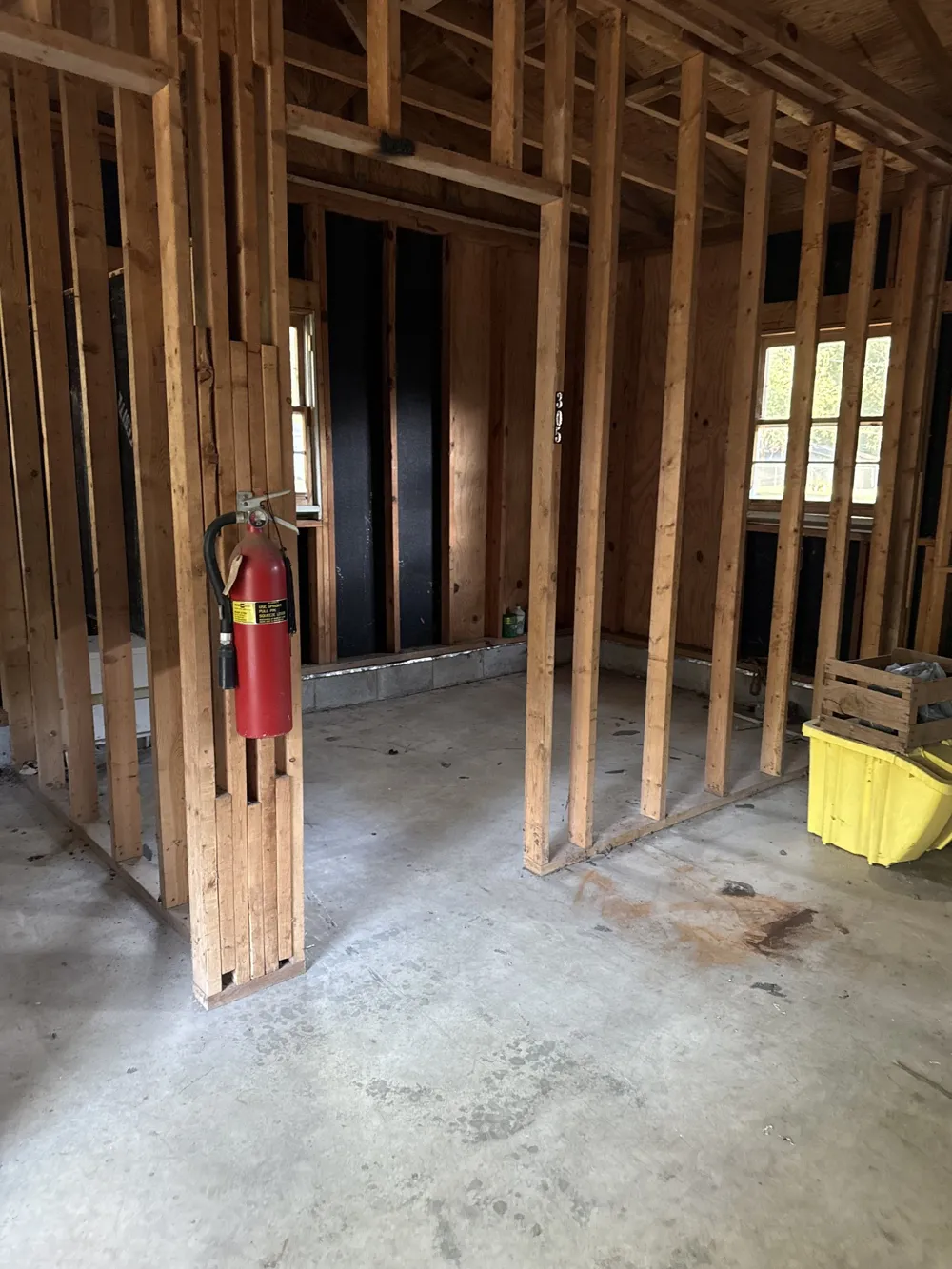 214 Crestwood Dr Tullahoma, TN 37388