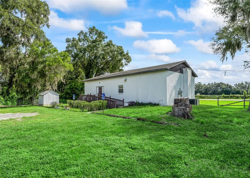 7116 SR 471 Bushnell, FL 33513