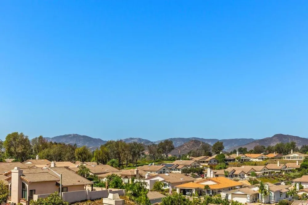 18341 Aceituno St San Diego, CA 92128