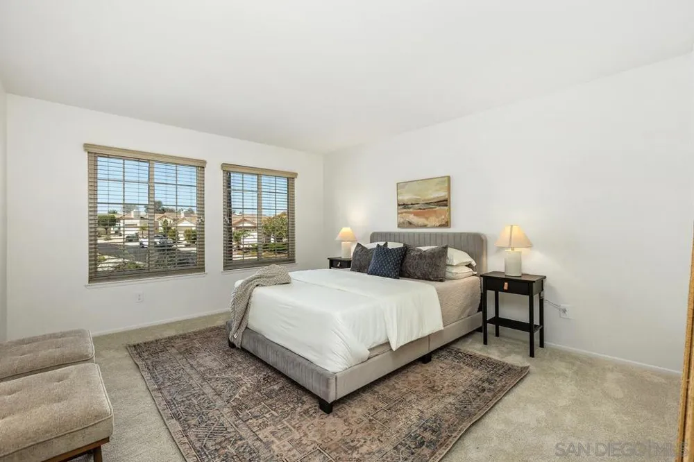 18341 Aceituno St San Diego, CA 92128