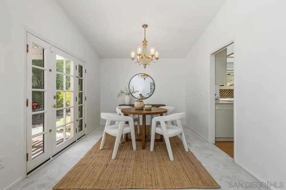 18341 Aceituno St San Diego, CA 92128