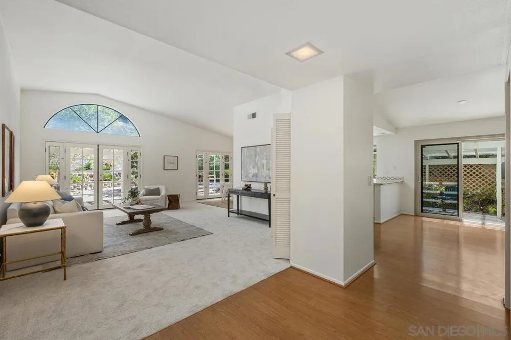 18341 Aceituno St San Diego, CA 92128