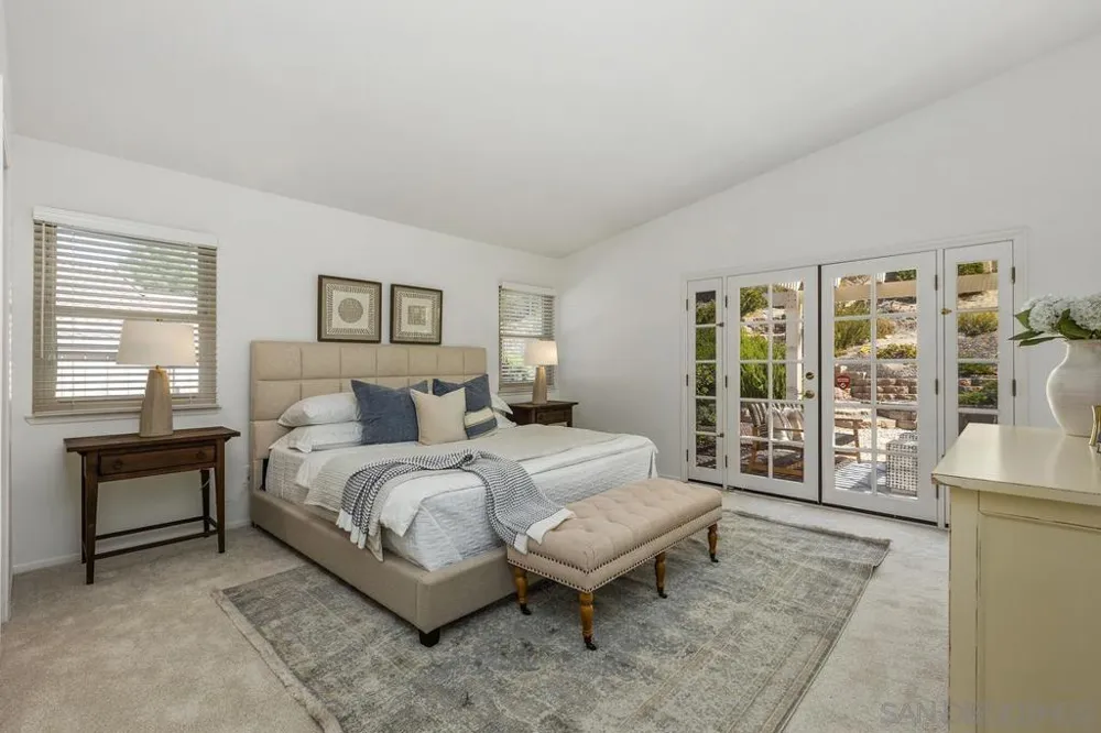 18341 Aceituno St San Diego, CA 92128