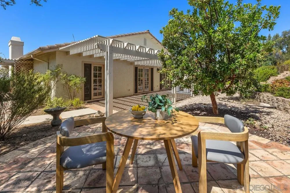 18341 Aceituno St San Diego, CA 92128