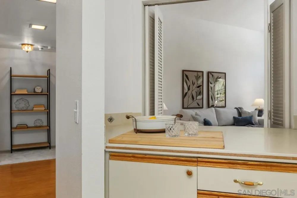 18341 Aceituno St San Diego, CA 92128