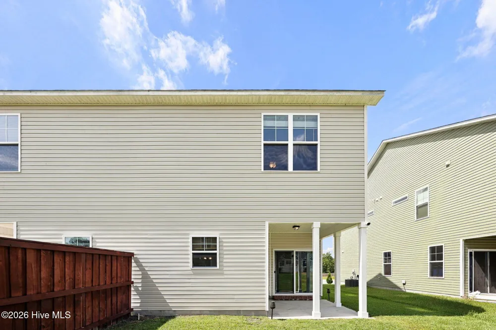 237 Shallowbag Bay Lane Jacksonville, NC 28546