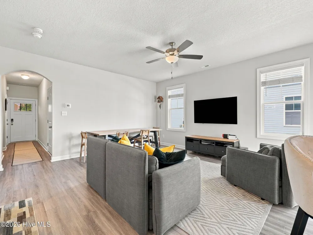 237 Shallowbag Bay Lane Jacksonville, NC 28546