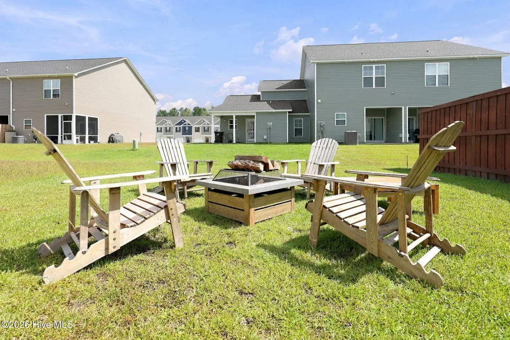 237 Shallowbag Bay Lane Jacksonville, NC 28546