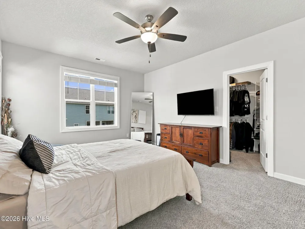 237 Shallowbag Bay Lane Jacksonville, NC 28546