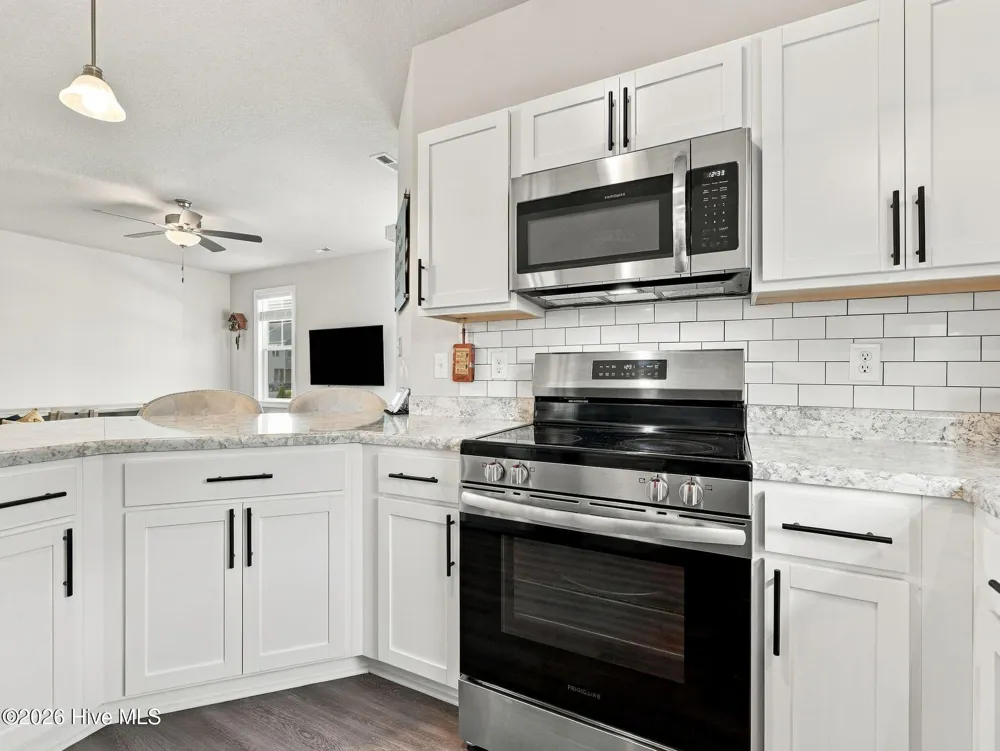 237 Shallowbag Bay Lane Jacksonville, NC 28546