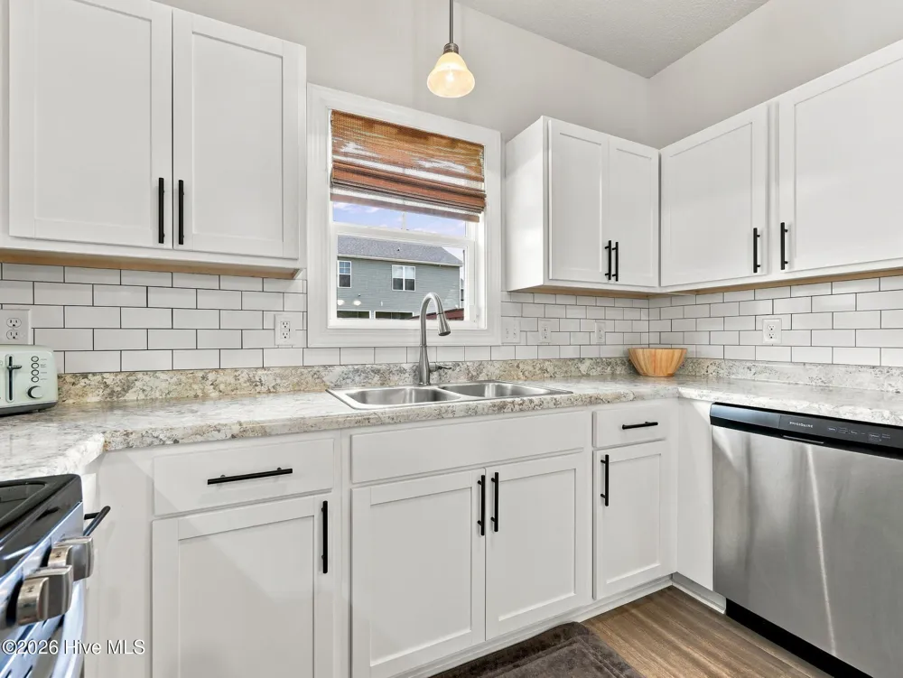 237 Shallowbag Bay Lane Jacksonville, NC 28546