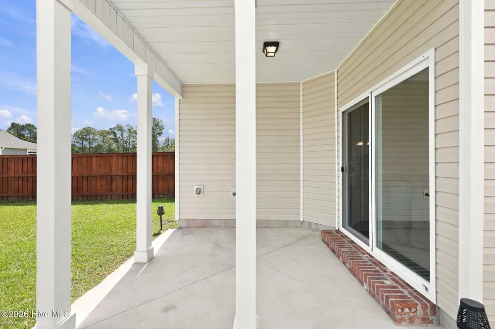 237 Shallowbag Bay Lane Jacksonville, NC 28546