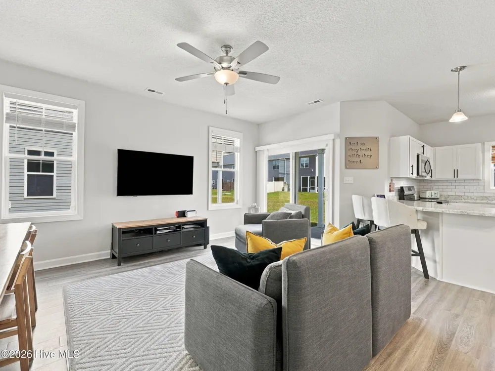 237 Shallowbag Bay Lane Jacksonville, NC 28546