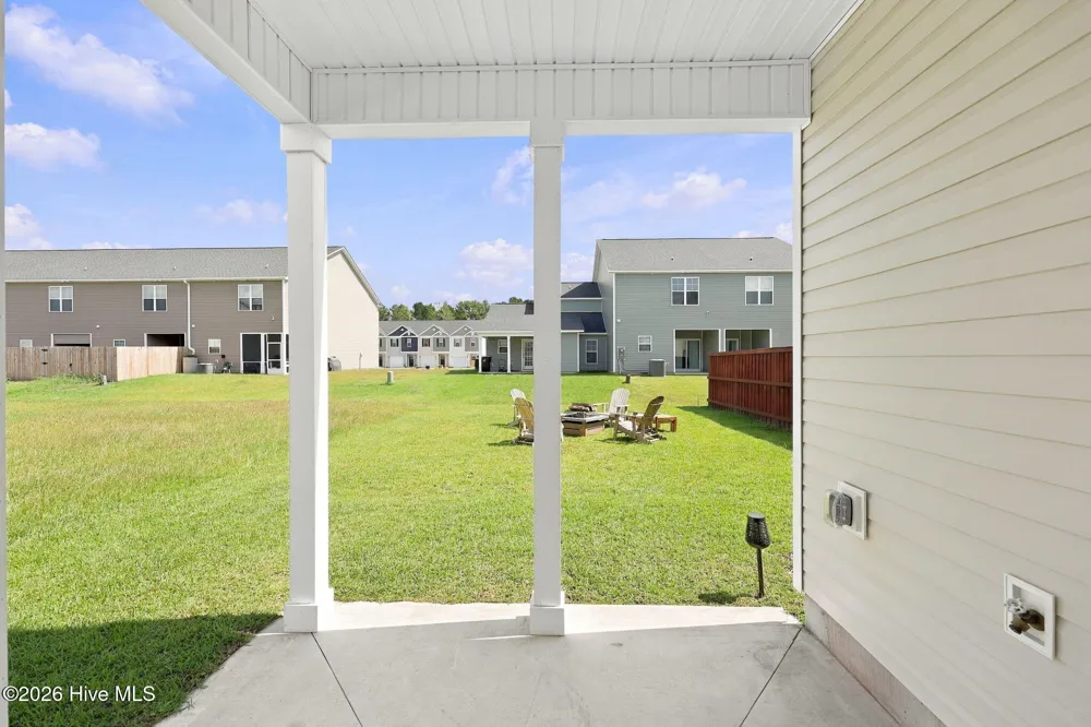 237 Shallowbag Bay Lane Jacksonville, NC 28546