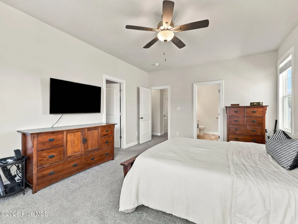 237 Shallowbag Bay Lane Jacksonville, NC 28546