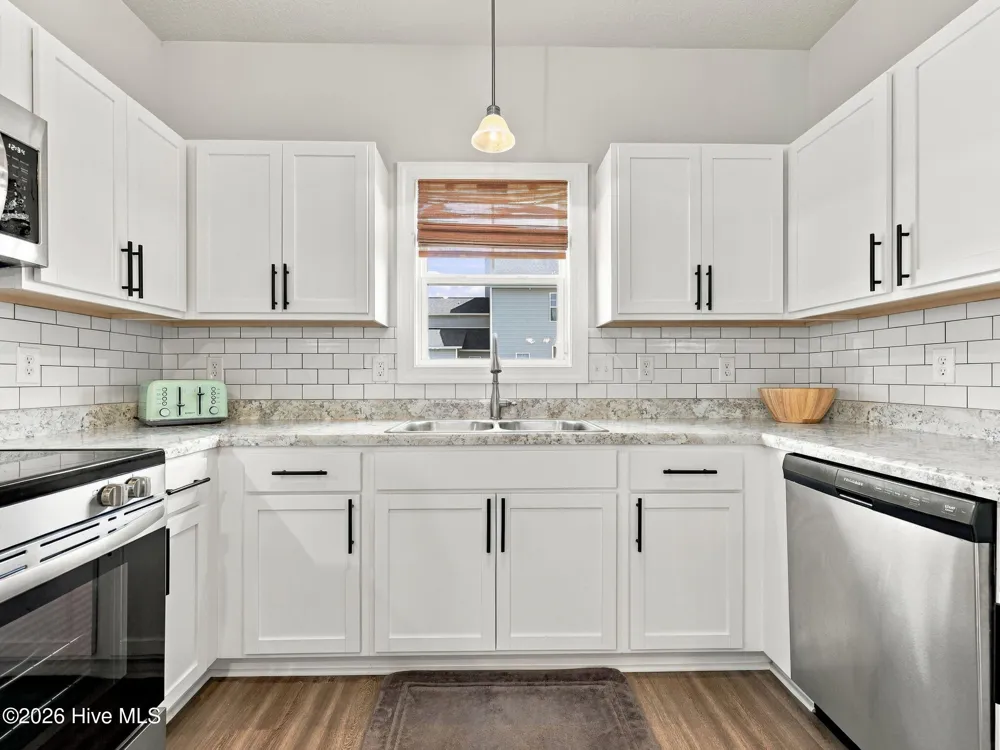 237 Shallowbag Bay Lane Jacksonville, NC 28546