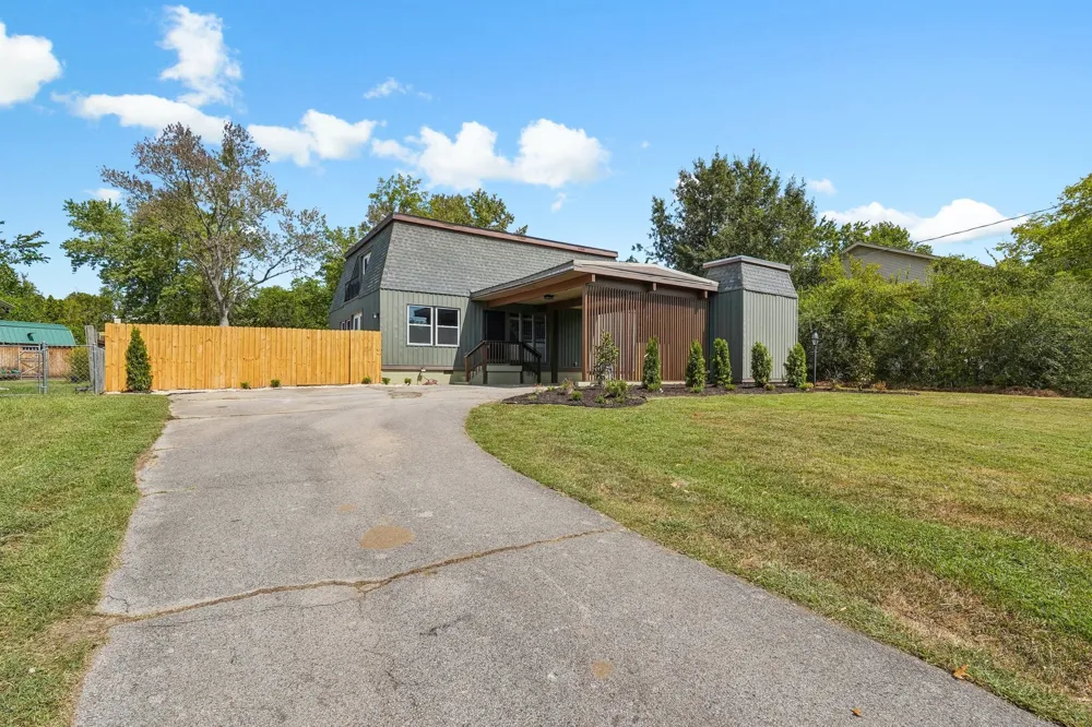 7484 Harrow Dr Nashville, TN 37221