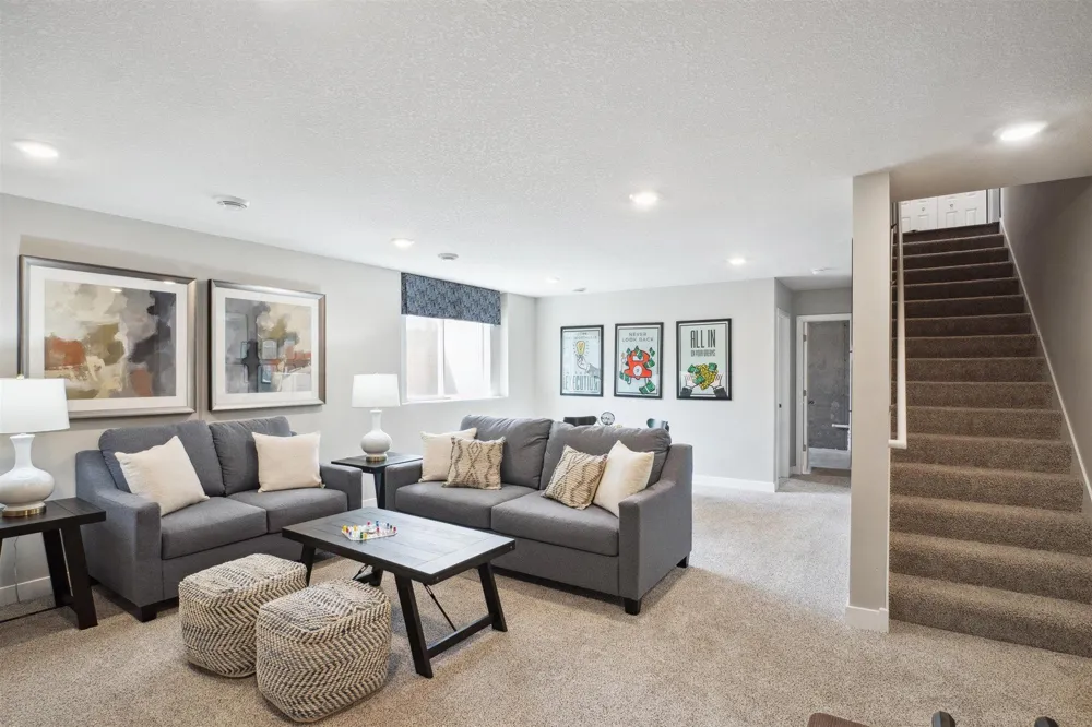 1842 Rainier Drive Shakopee, MN 55379